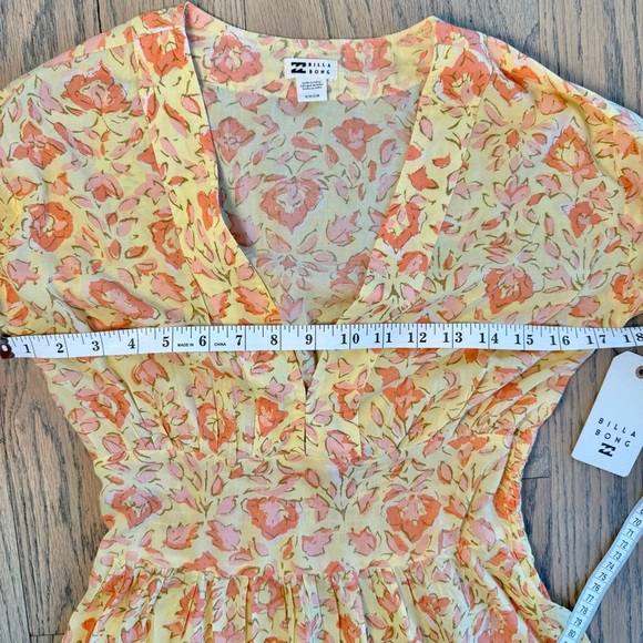 NWT Billabong Women’s Golden Cosmos Floral Long Sleeve Yellow Maxi Dress Small - Picture 12 of 15